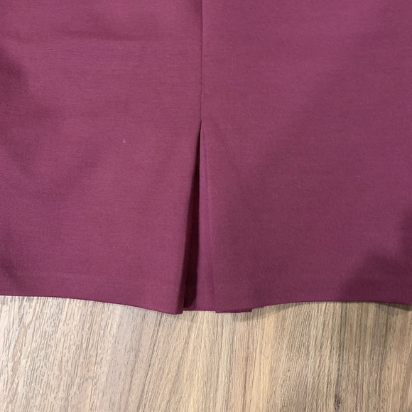 Beautiful Dress - Picture 3 of 5